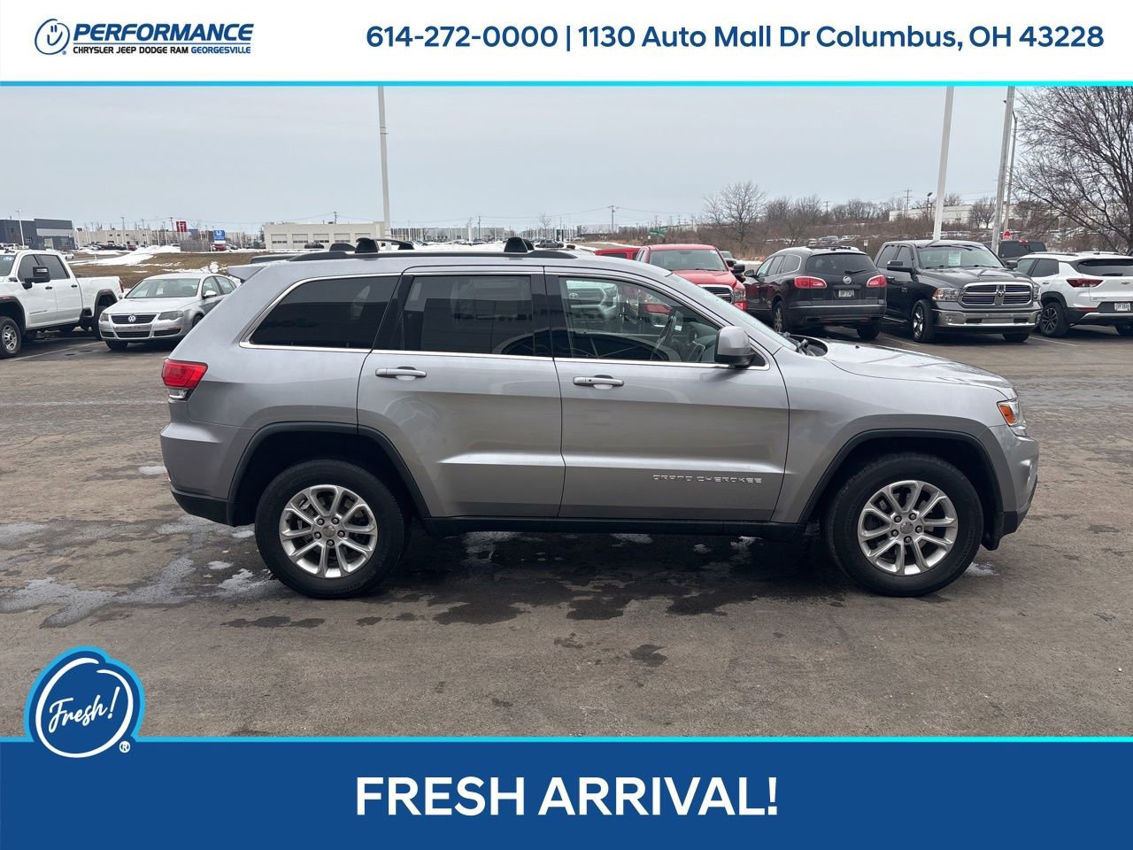 Used 2014 Jeep Grand Cherokee Laredo w/ 18" Wheel & 8.4" Radio Group image 3