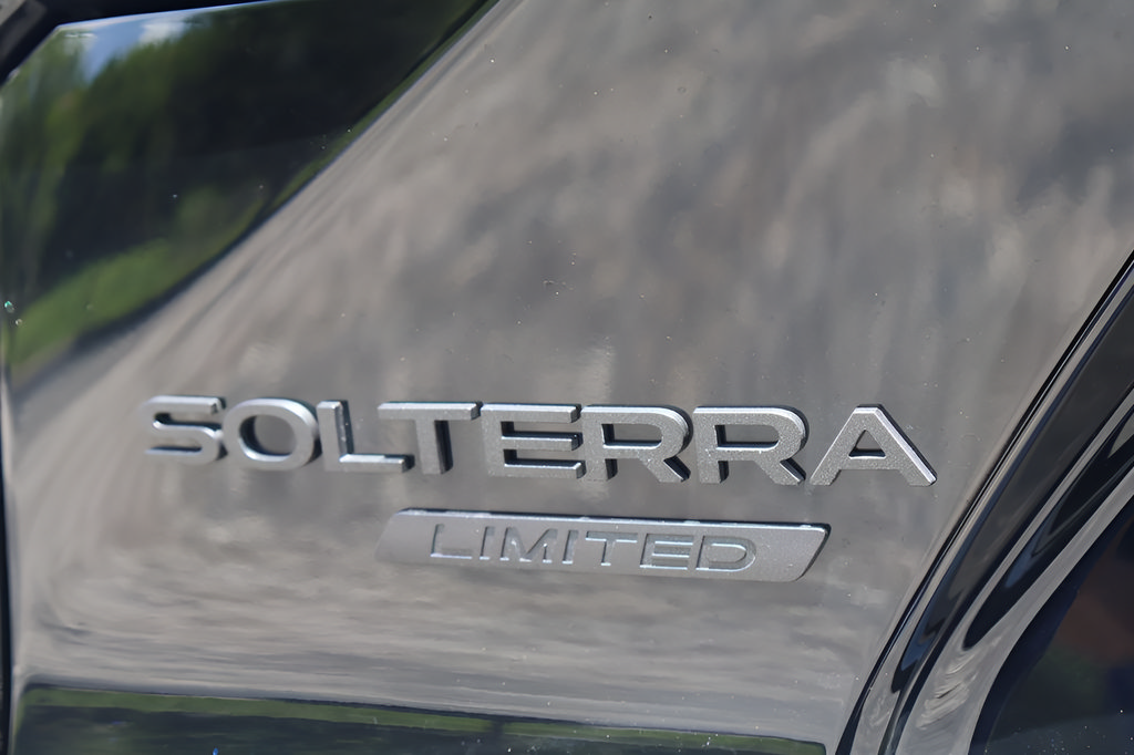 Used 2026 Subaru Solterra AWD/4WD image 30