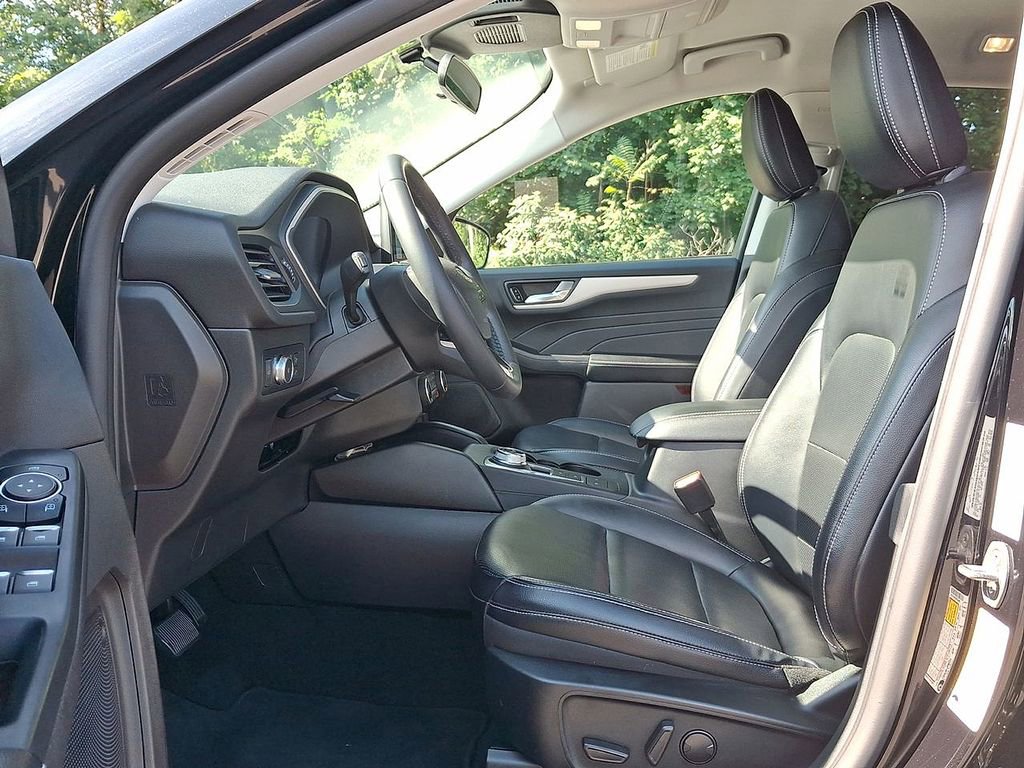 Used 2022 Ford Escape SEL AWD/4WD image 17