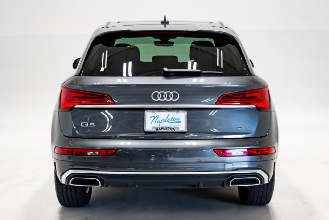 Used 2023 Audi Q5 2.0T Premium w/ Convenience Package AWD/4WD image 29