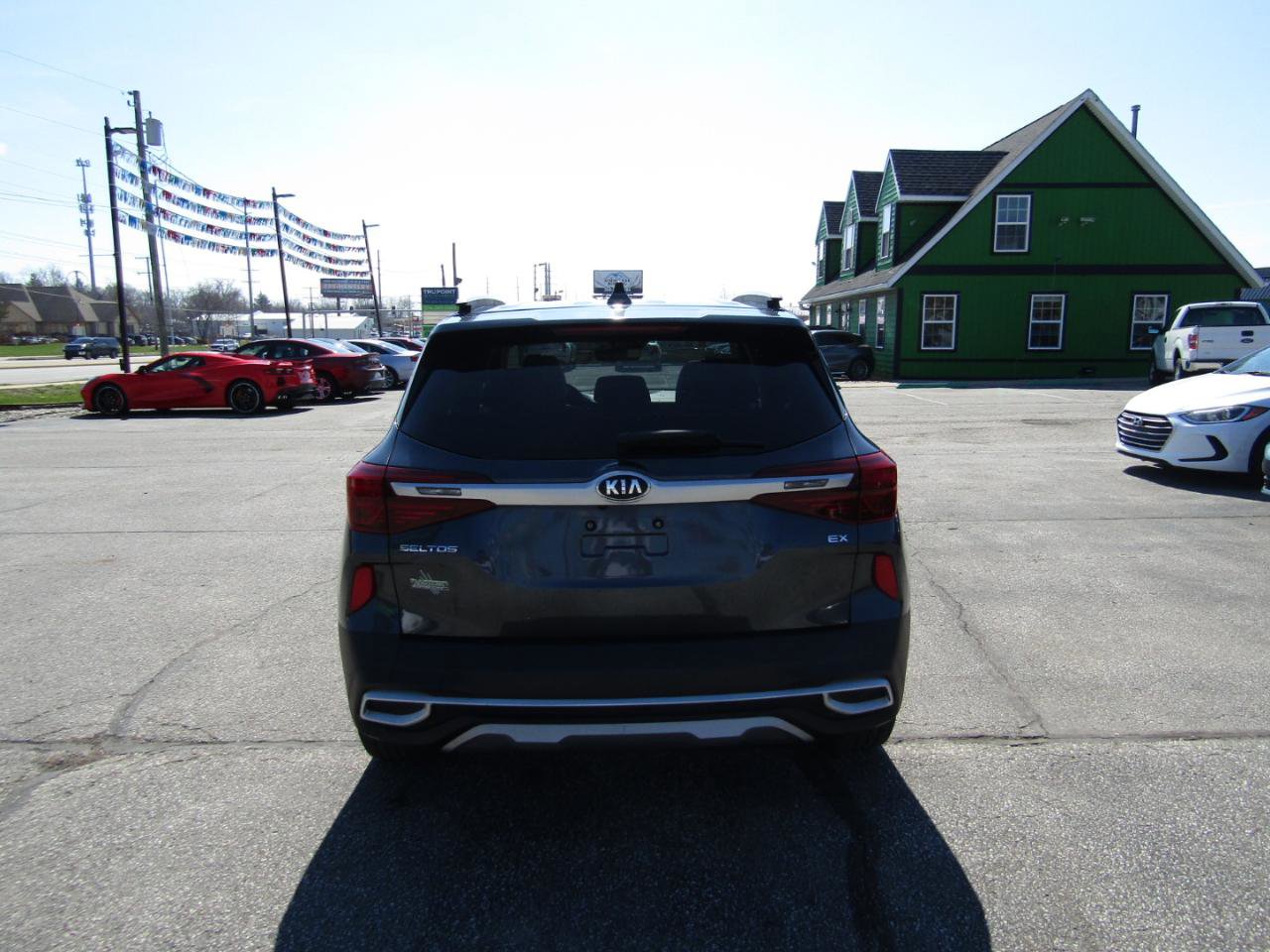 Used 2021 Kia Seltos EX image 6