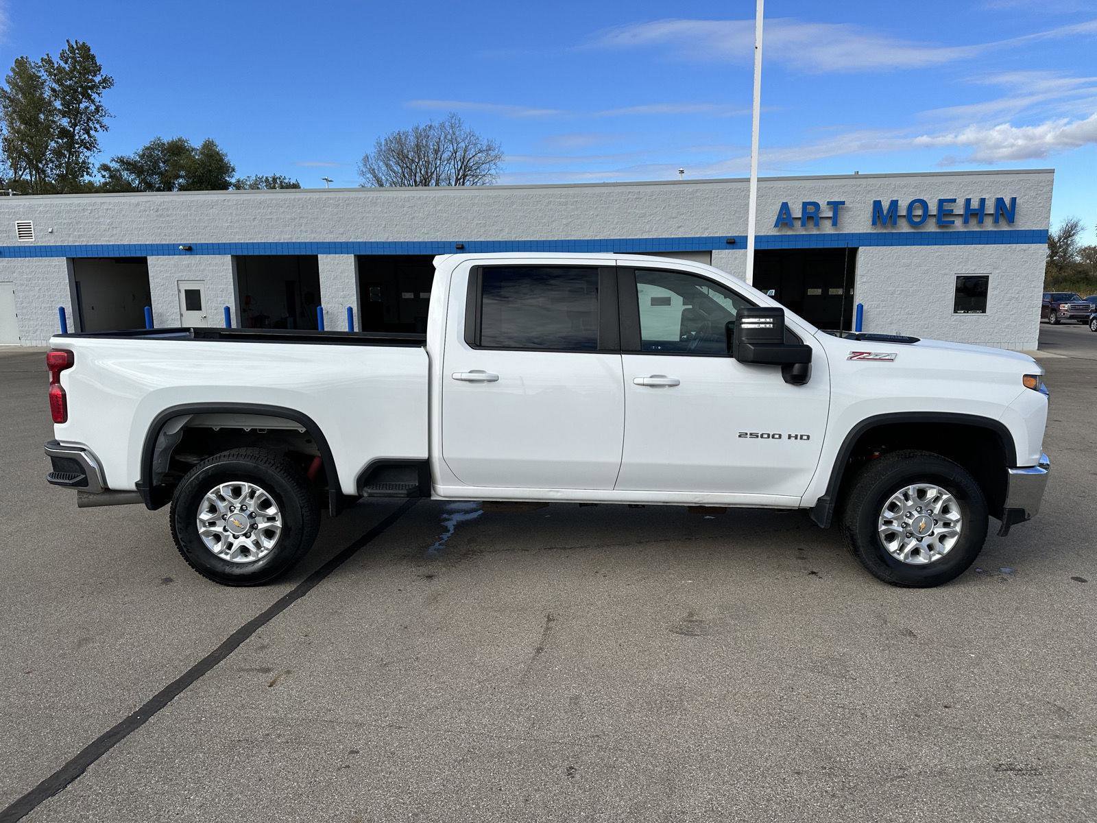 Used 2023 Chevrolet Silverado 2500 LT image 9