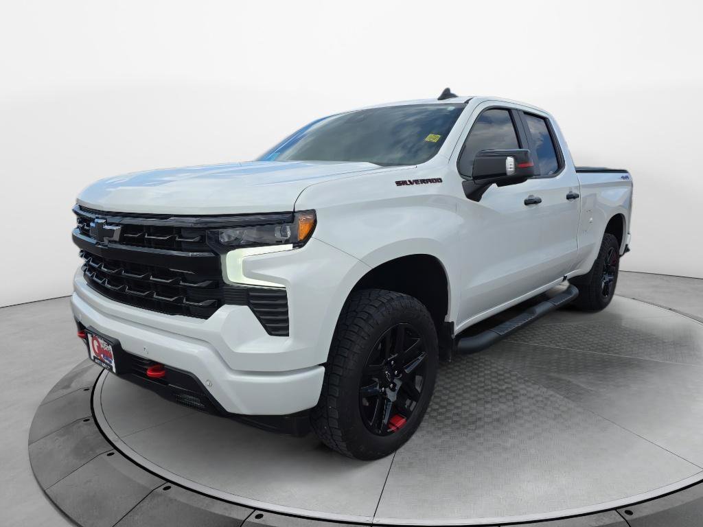 Certified 2024 Chevrolet Silverado 1500 RST w/ Redline Edition AWD/4WD image 5