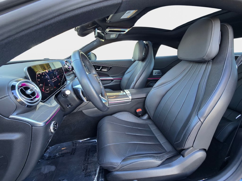 Used 2025 Mercedes-Benz CLE 300 4MATIC Coupe image 18