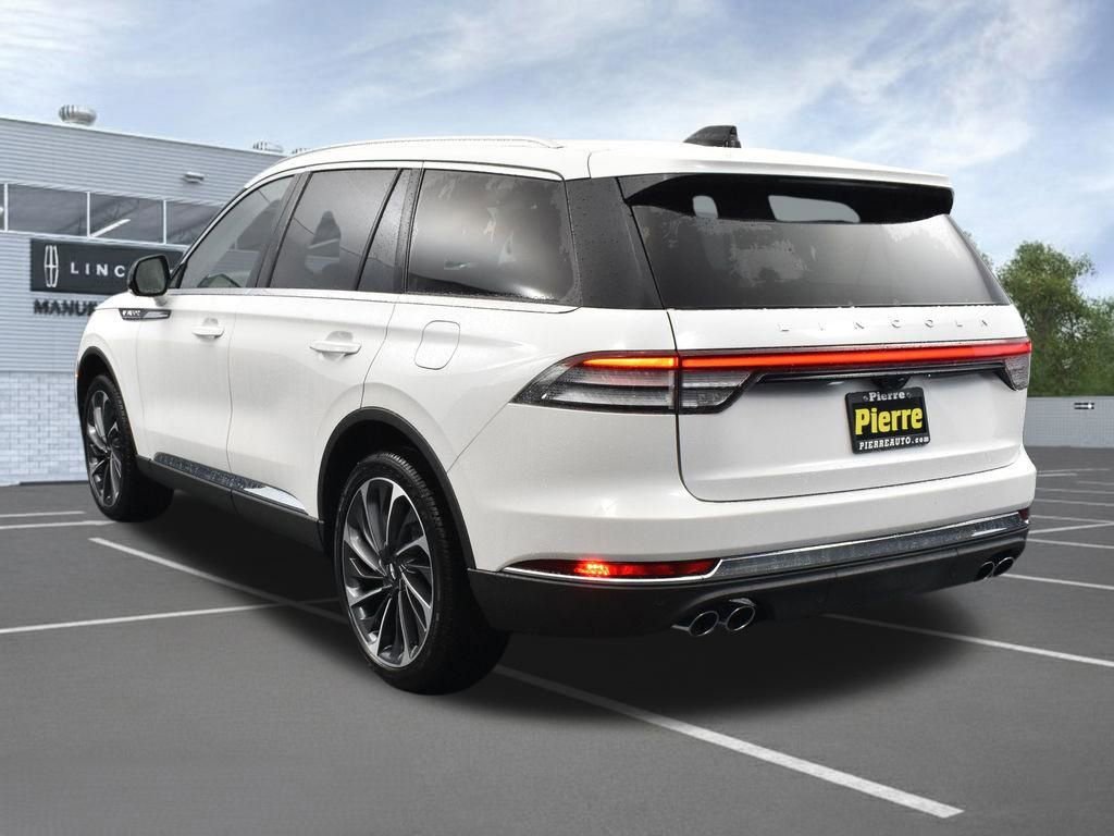 New 2026 Lincoln Aviator Reserve w/ Luxury Package image 7