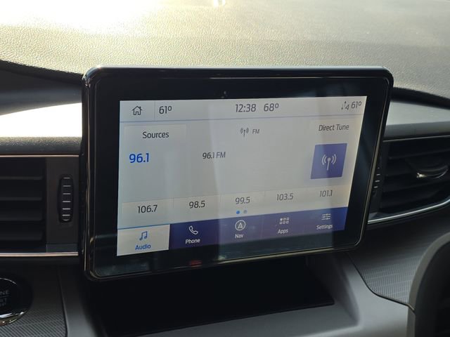 Used 2022 Ford Explorer XLT w/ Equipment Group 202A image 28