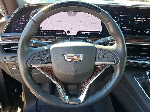 Certified 2024 Cadillac Escalade ESV Premium Luxury image 17