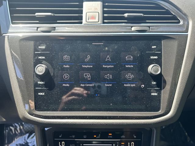 Certified 2023 Volkswagen Tiguan SE image 23