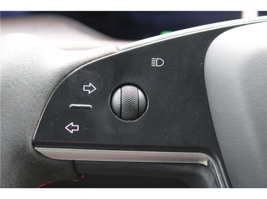 Used 2022 Tesla Model X AWD/4WD image 16