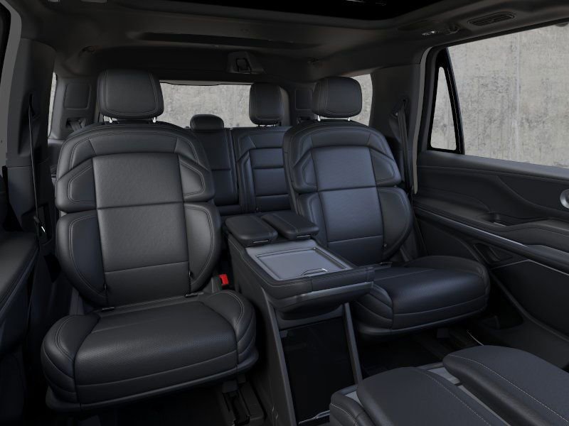 New 2026 Lincoln Navigator Reserve image 11