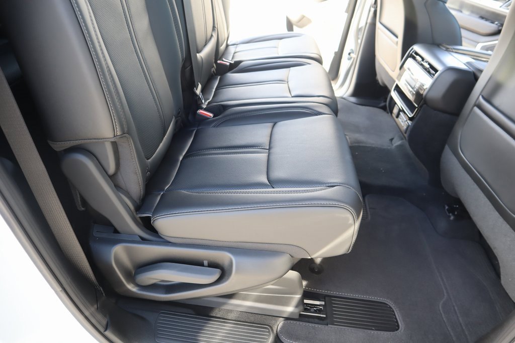 New 2025 Jeep Wagoneer 4WD w/ Premium Group I image 16