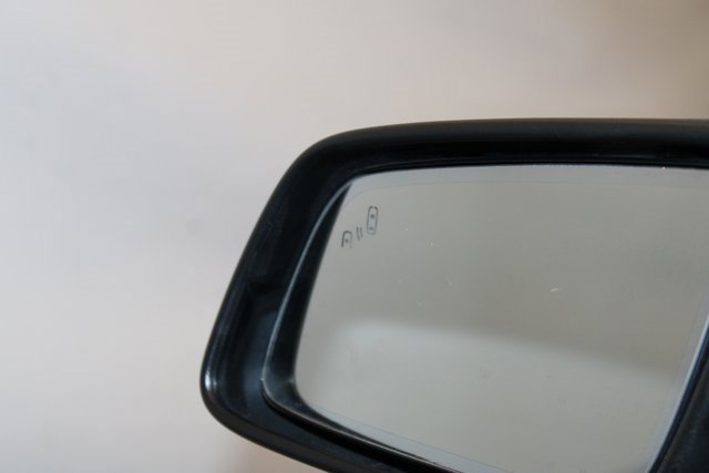 Used 2017 Chevrolet SS image 30