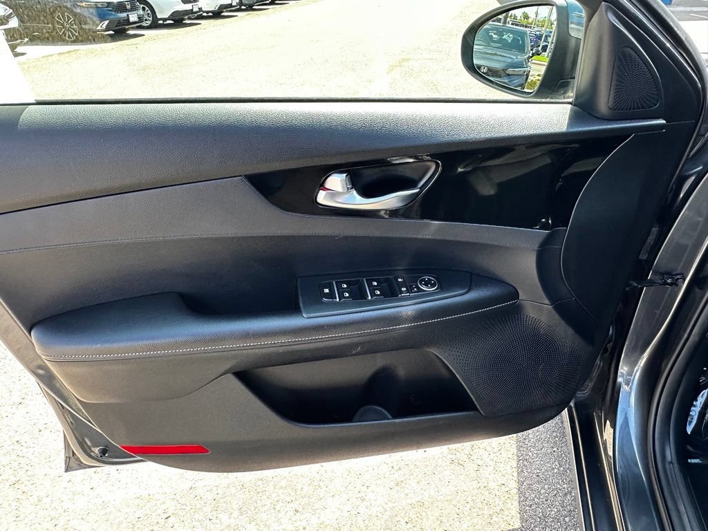 Used 2019 Kia Forte S FWD image 22