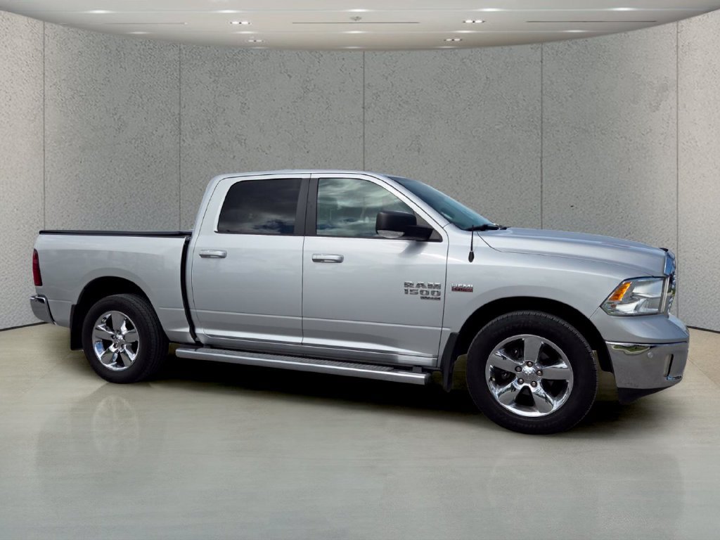 Used 2019 RAM 1500 Big Horn RWD image 3
