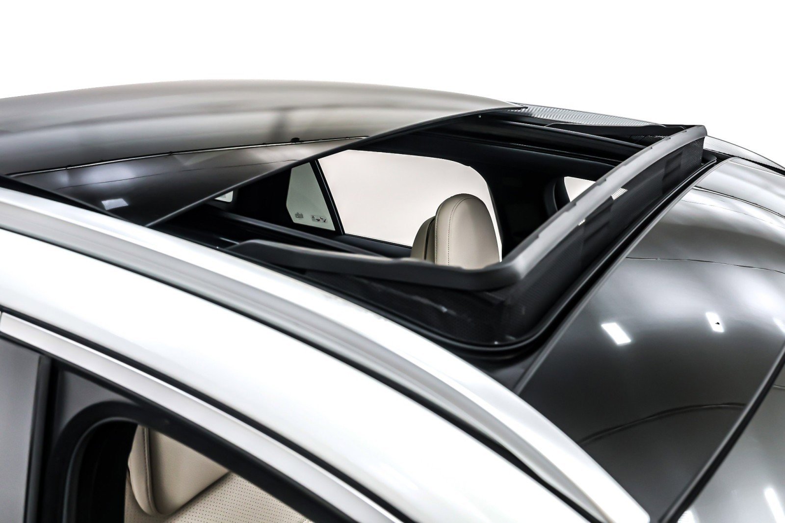 Certified 2025 Mercedes-Benz GLC 350e 4MATIC image 24