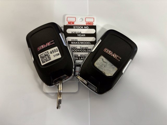 Used 2020 GMC Terrain Denali w/ Denali Premium Package AWD/4WD image 34