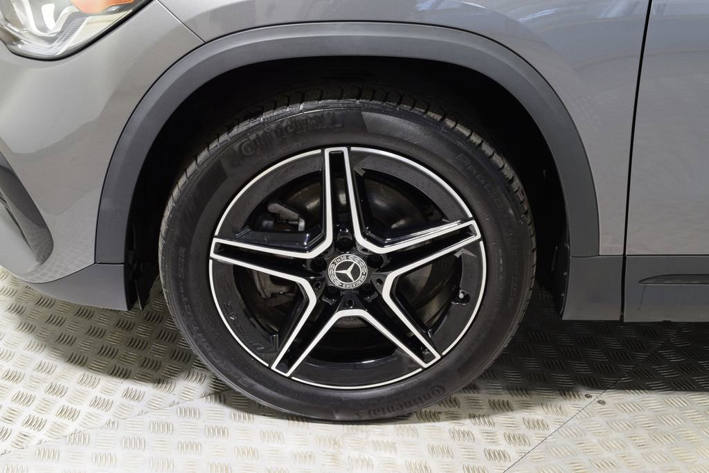 Used 2023 Mercedes-Benz GLA 250 4MATIC image 35