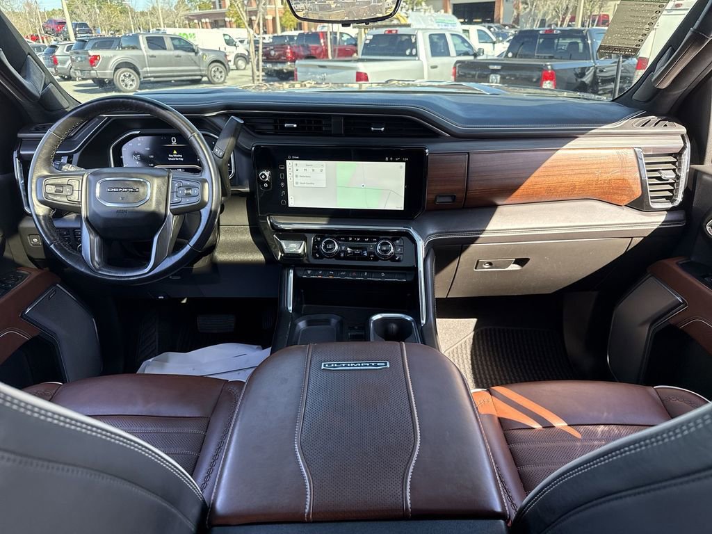 Used 2024 GMC Sierra 2500 Denali Ultimate image 25