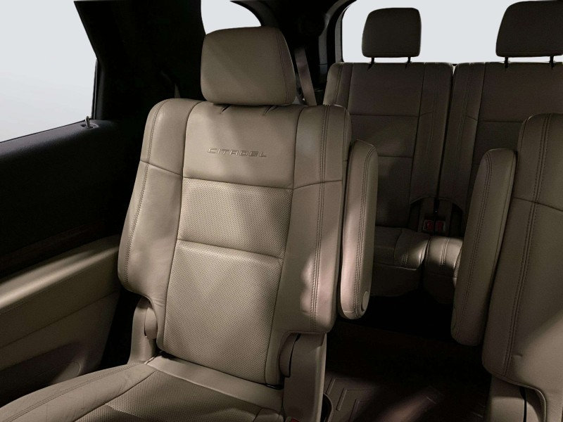 Used 2014 Dodge Durango Citadel w/ Technology Group AWD/4WD image 32