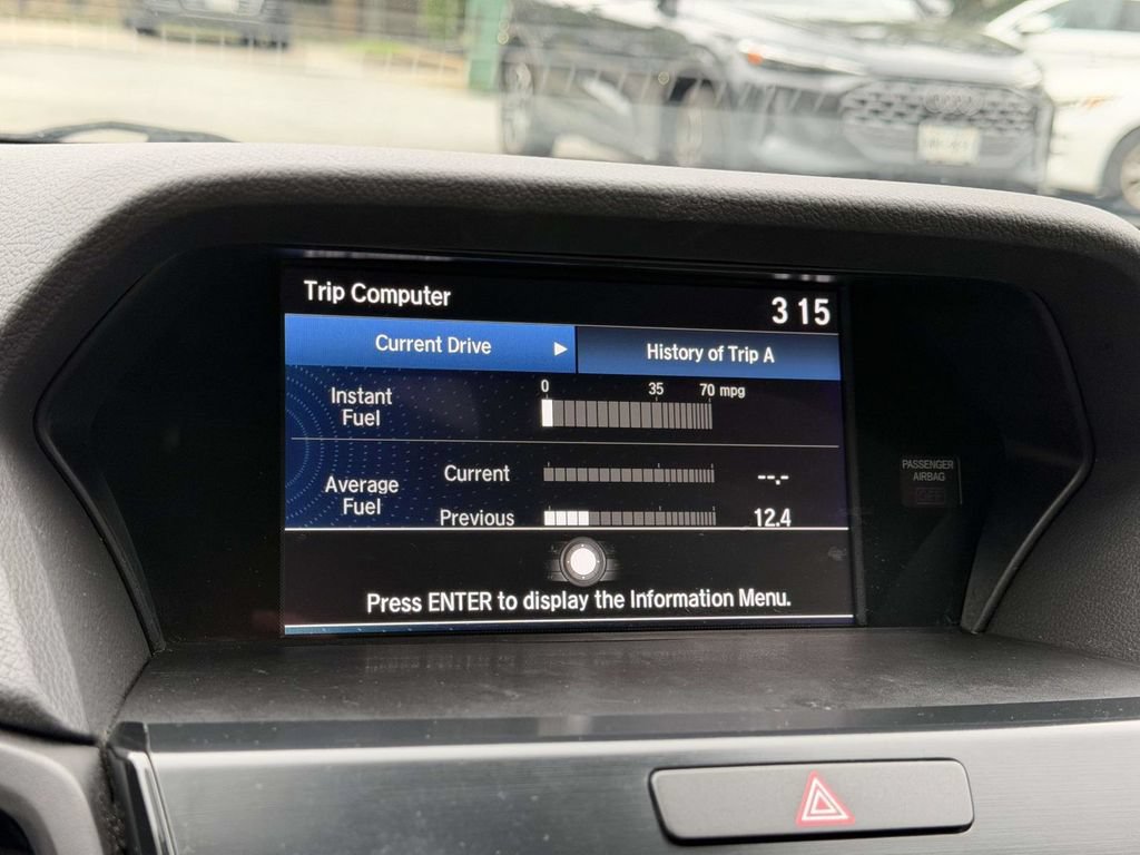 Used 2019 Acura ILX w/ Premium Package FWD image 2