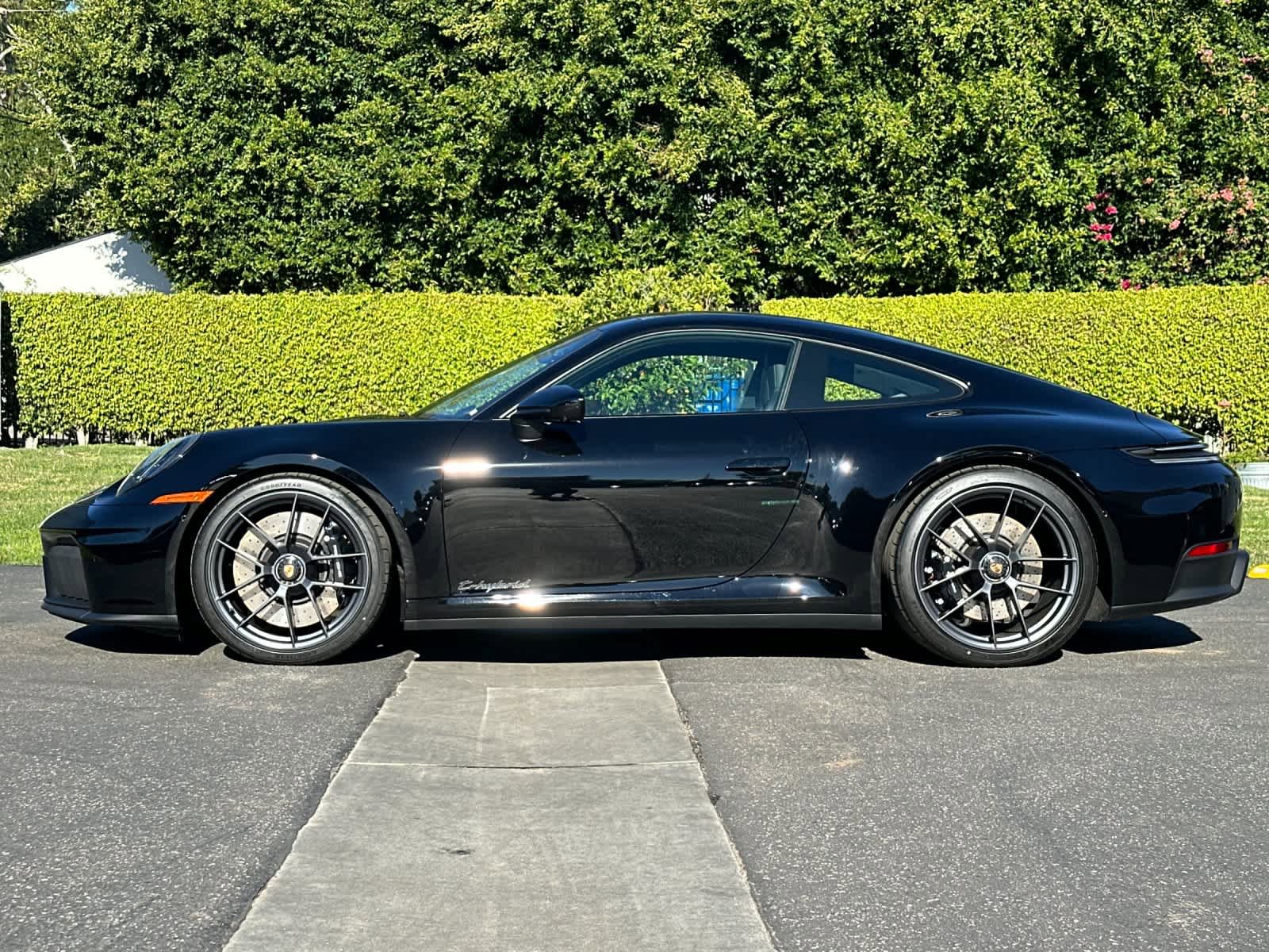 New 2026 Porsche 911 Carrera 4 GTS AWD/4WD image 2