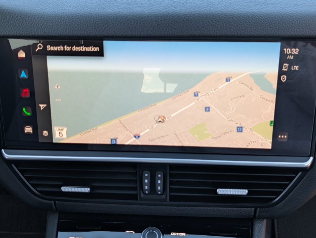 Certified 2023 Porsche Cayenne AWD/4WD image 14