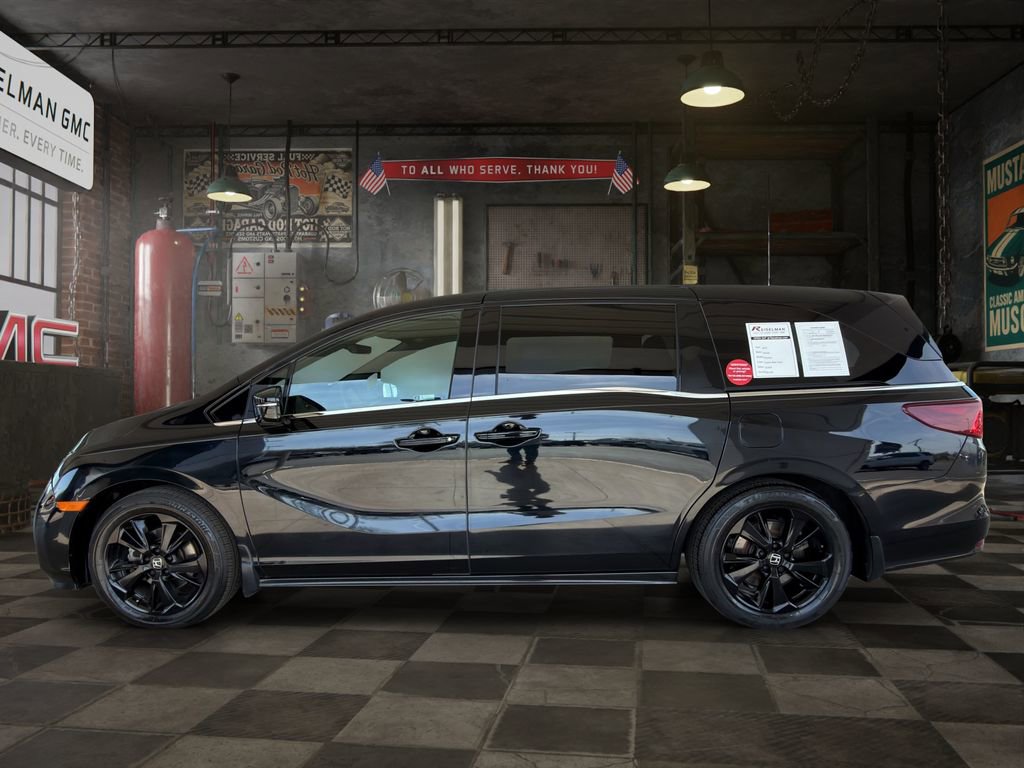 Used 2023 Honda Odyssey Sport image 6