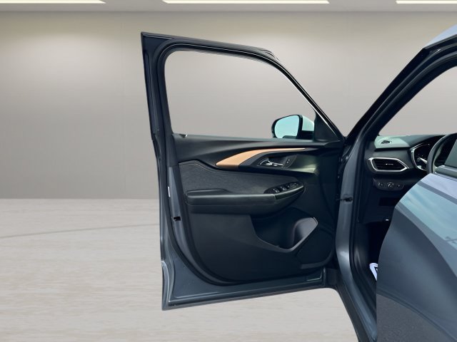 Certified 2022 Chevrolet TrailBlazer ACTIV FWD image 9