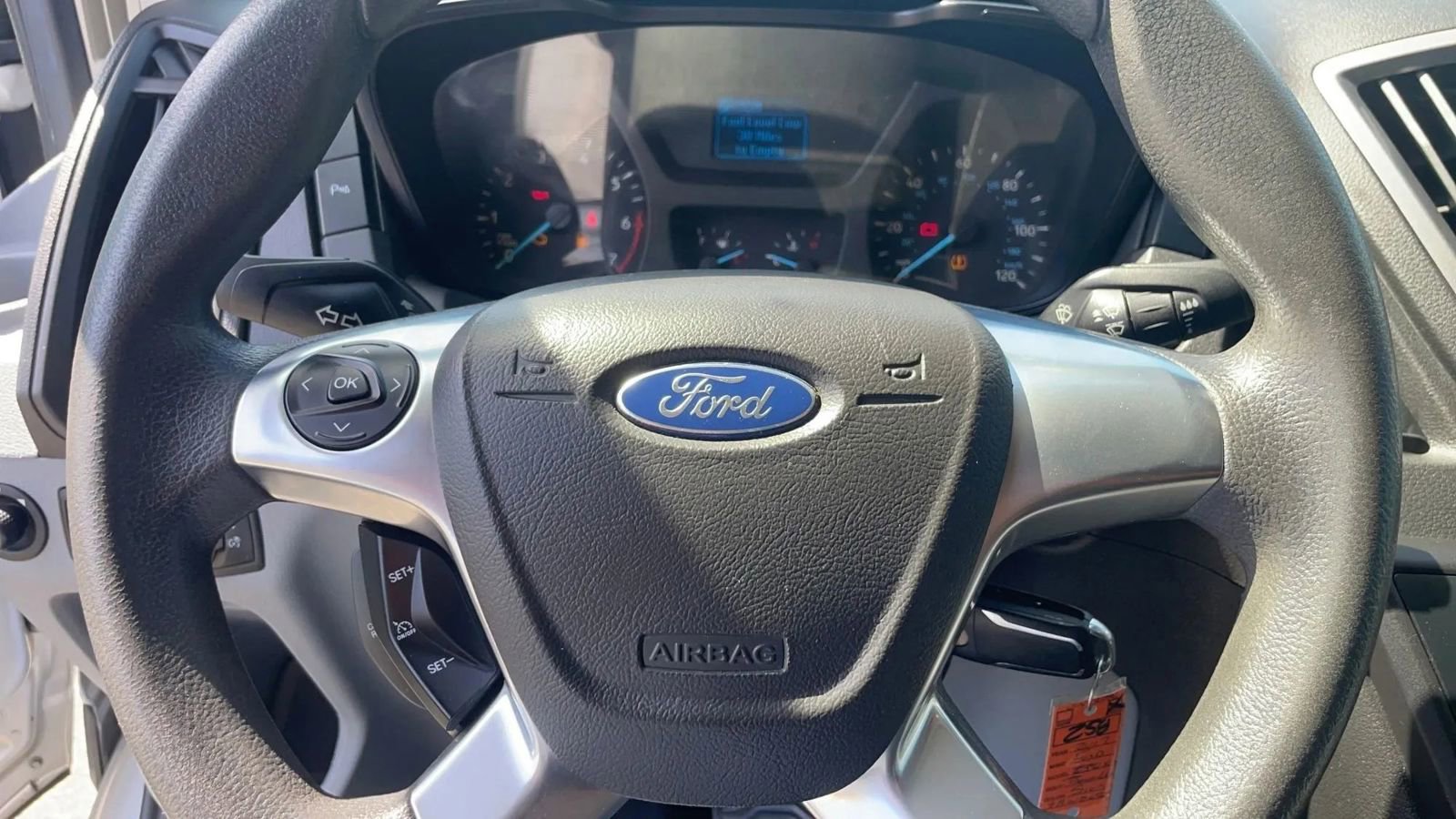 Used 2017 Ford Transit 350 XLT RWD image 24