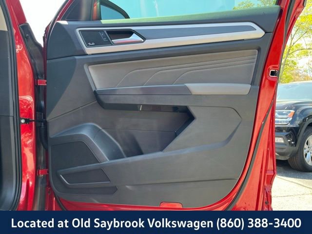 Used 2022 Volkswagen Atlas SEL Premium image 26