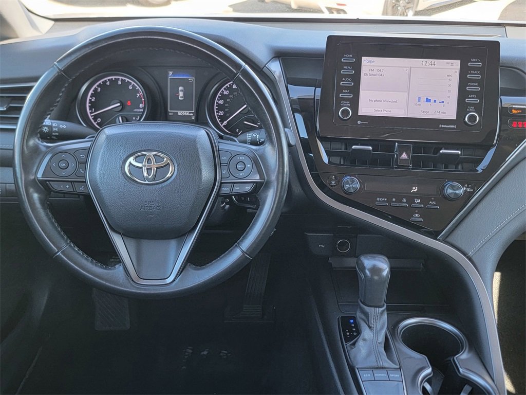 Used 2023 Toyota Camry SE image 17