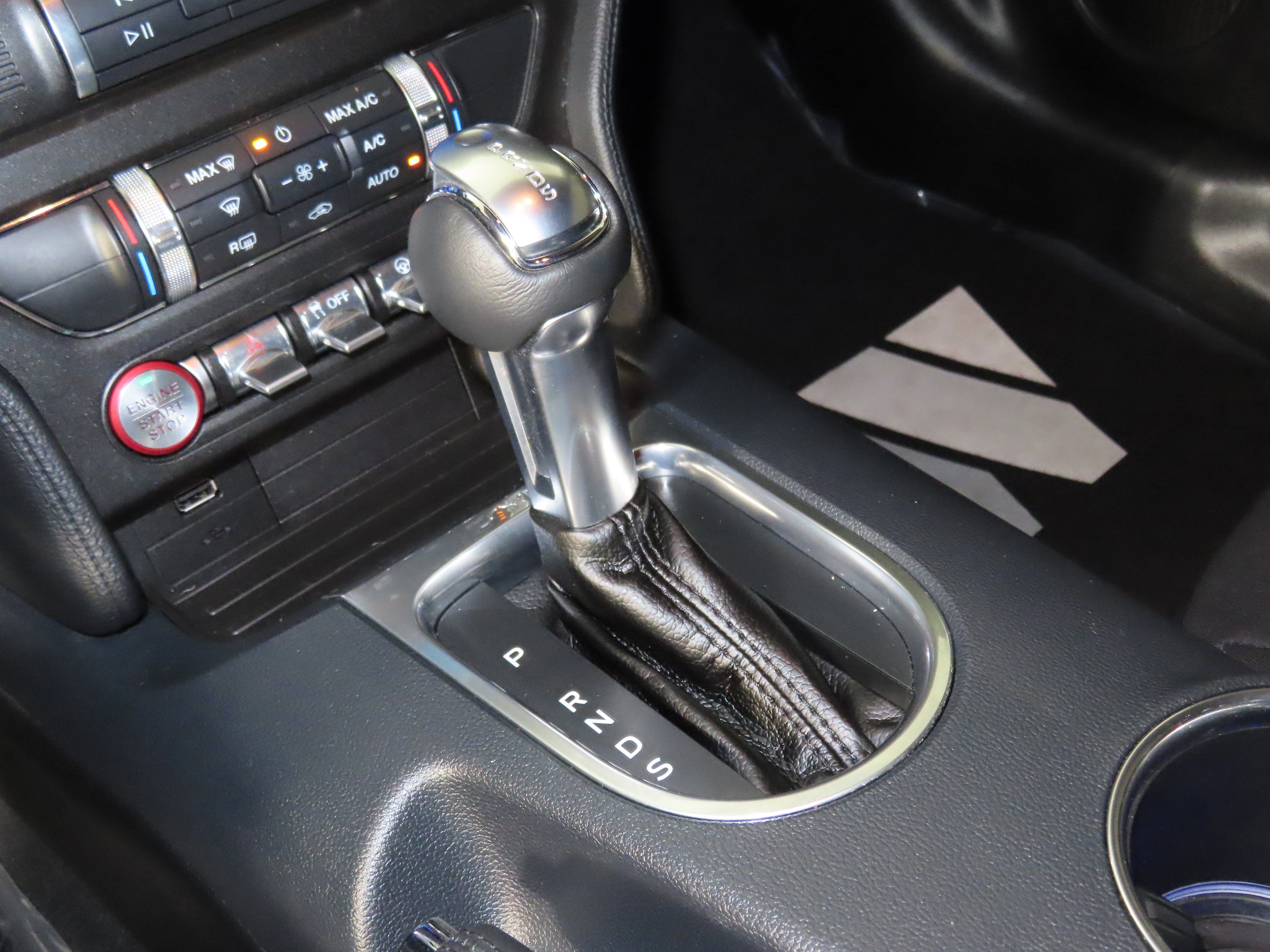 Used 2021 Ford Mustang GT w/ Equipment Group 301A image 28