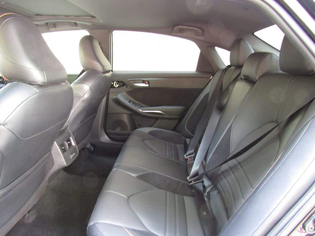 Used 2019 Toyota Avalon XSE FWD image 15