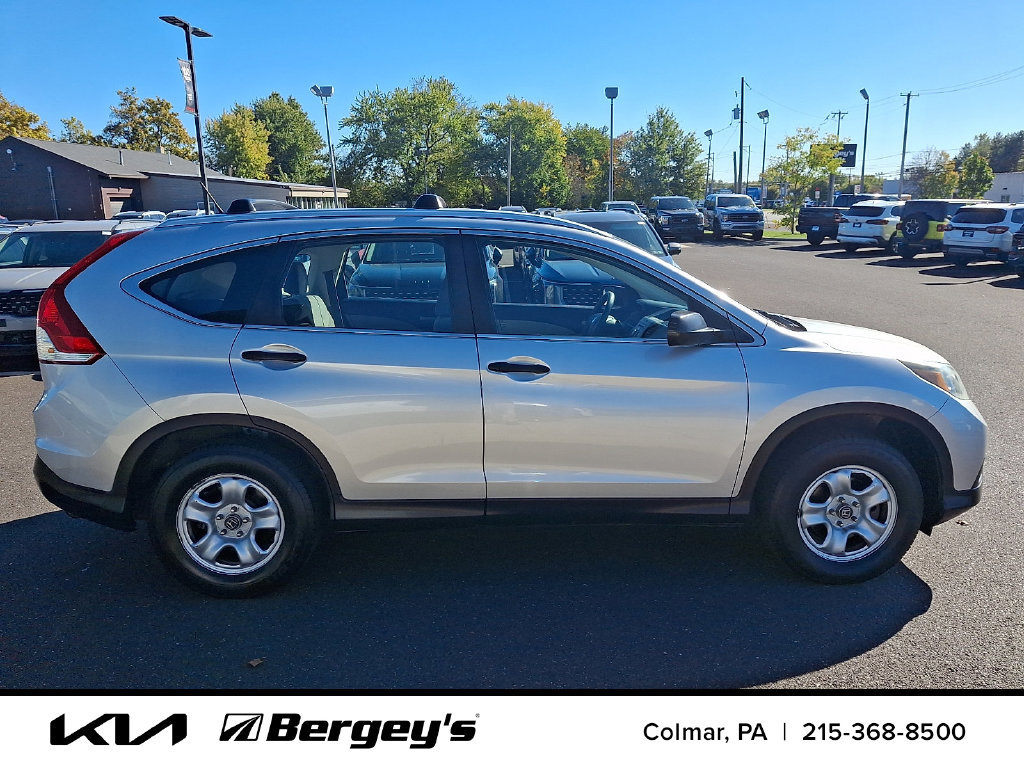 Used 2013 Honda CR-V LX image 9