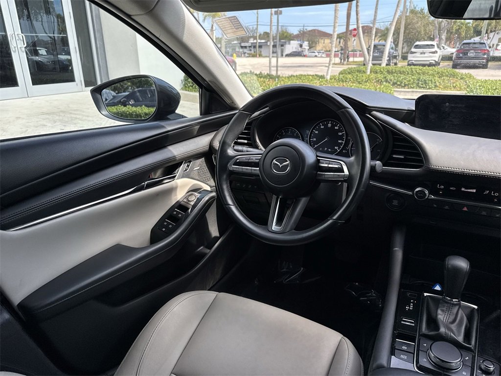 Used 2019 MAZDA MAZDA3 Sedan w/ Preferred Package image 22