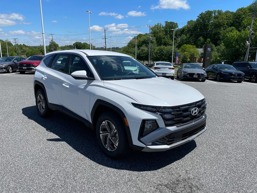 New 2026 Hyundai Tucson Blue SE AWD/4WD image 2