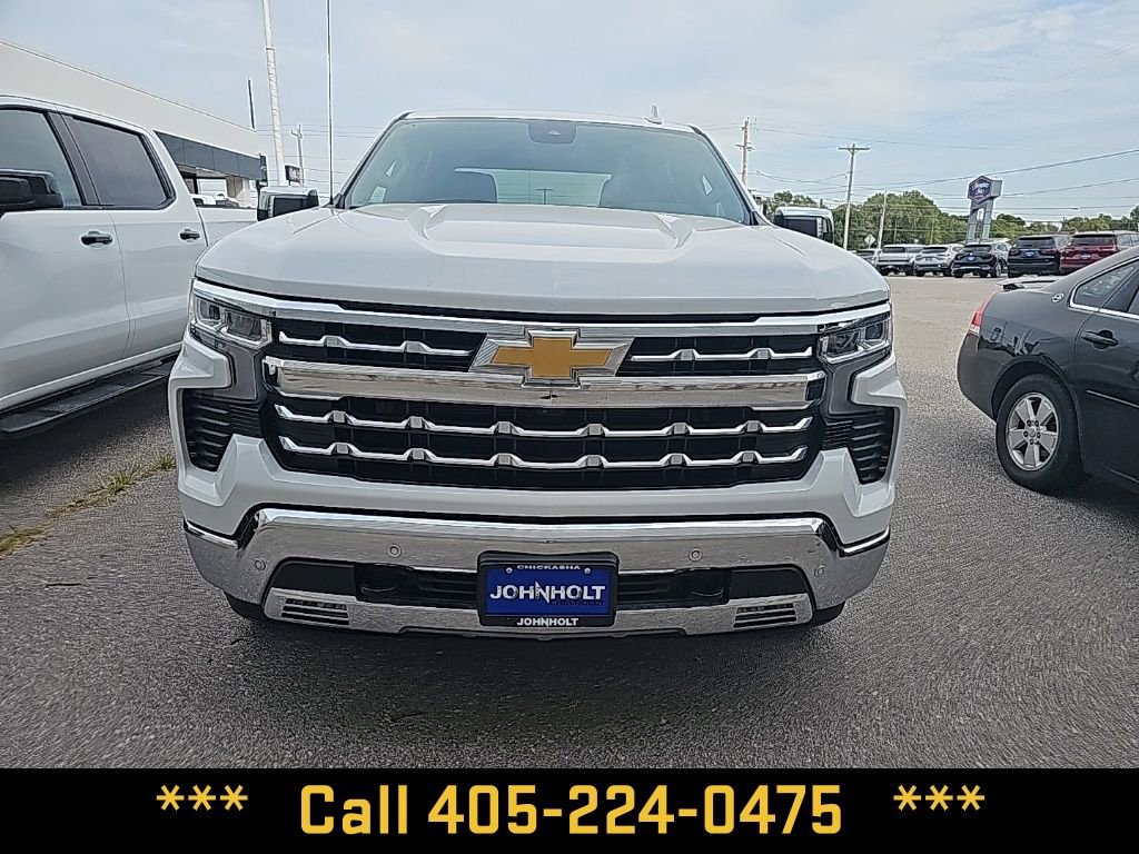 Used 2024 Chevrolet Silverado 1500 LTZ w/ Z71 Off-Road Package image 4