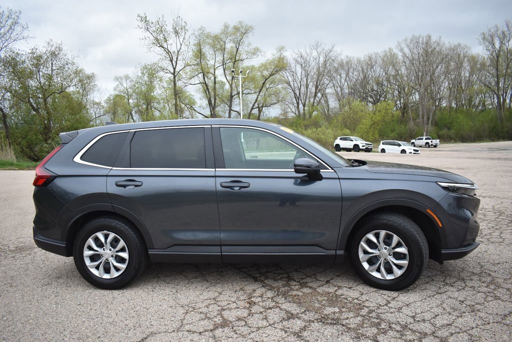 Used 2025 Honda CR-V LX image 9