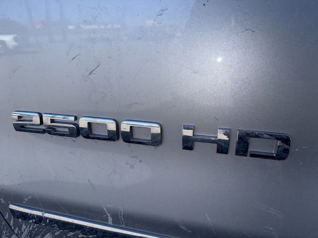 Used 2018 Chevrolet Silverado 2500 LTZ w/ Duramax Plus Package AWD/4WD image 35
