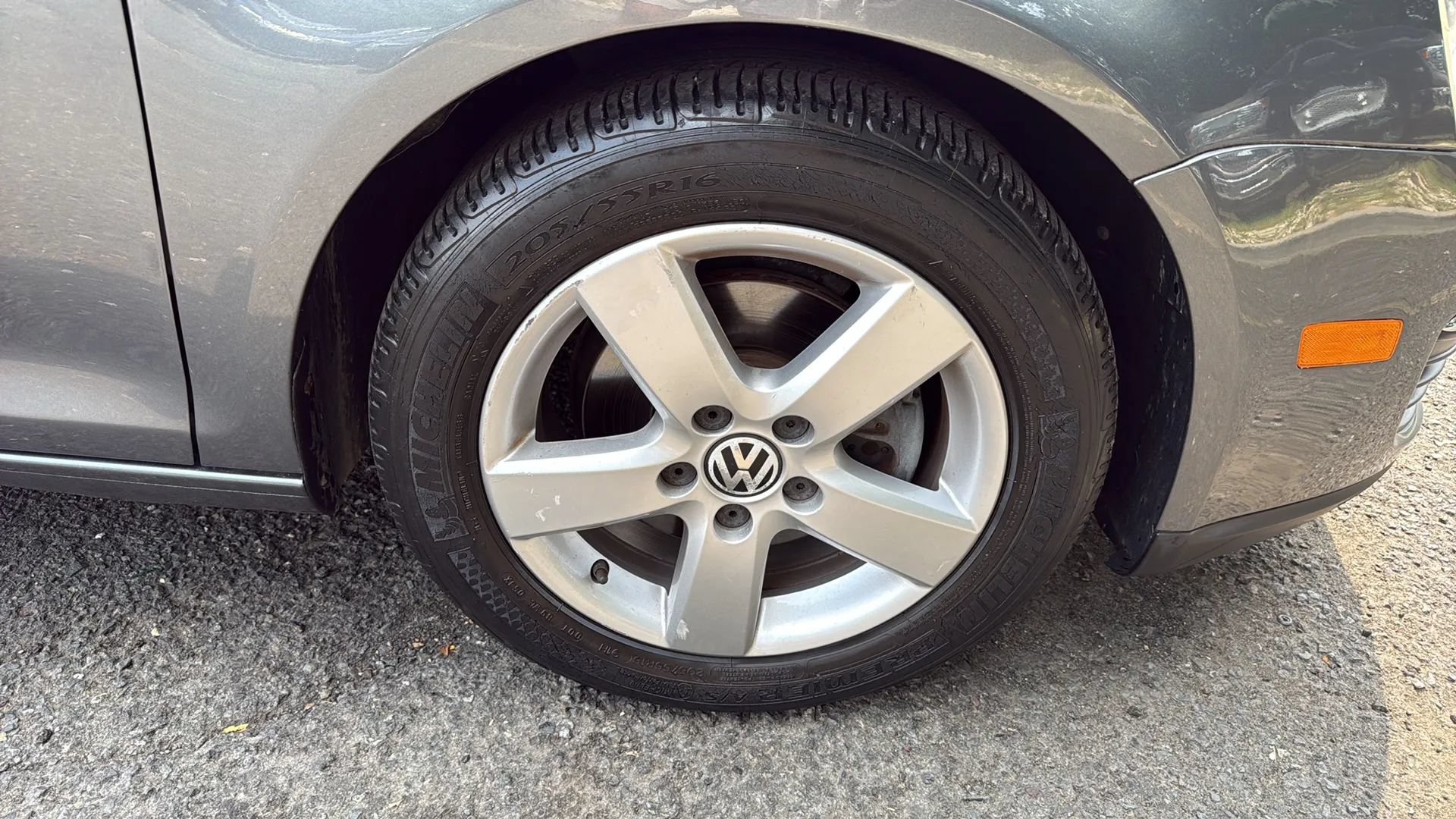 Used 2009 Volkswagen Jetta SE FWD image 12