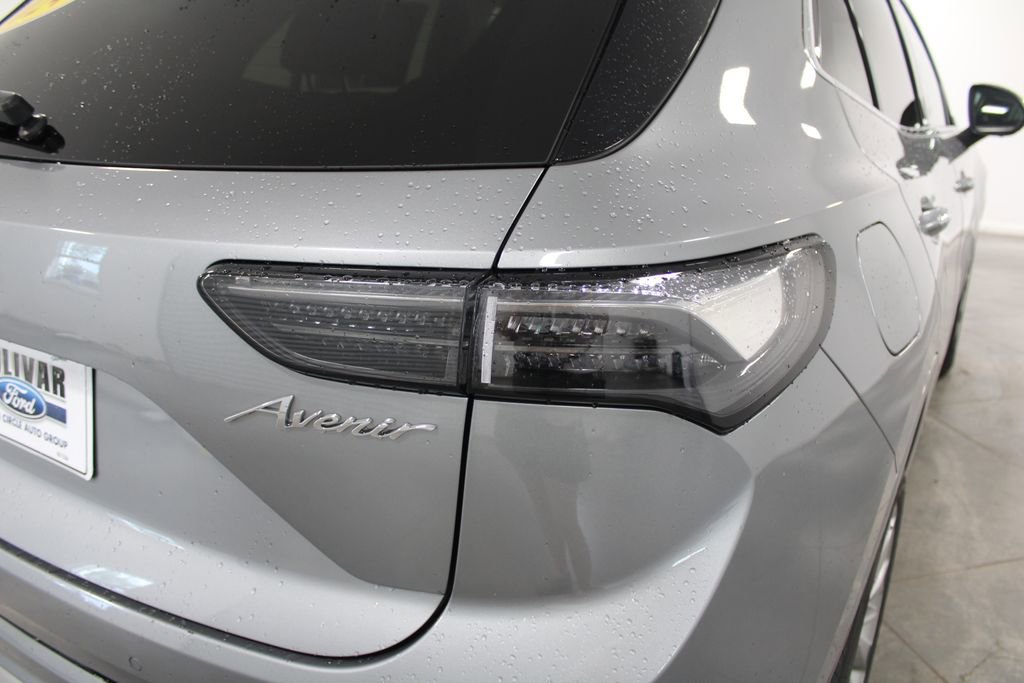 Used 2024 Buick Envision Avenir image 13