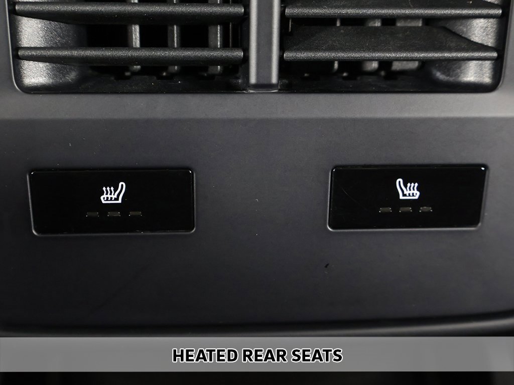 Used 2021 Porsche Taycan Turbo image 10