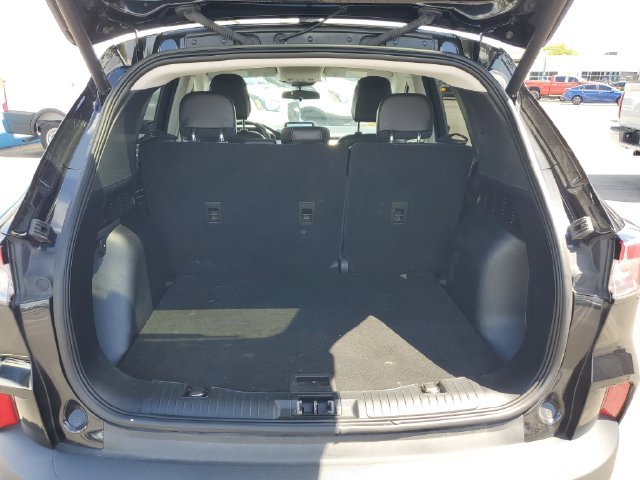 Certified 2022 Ford Escape SEL w/ Technology Package FWD image 8