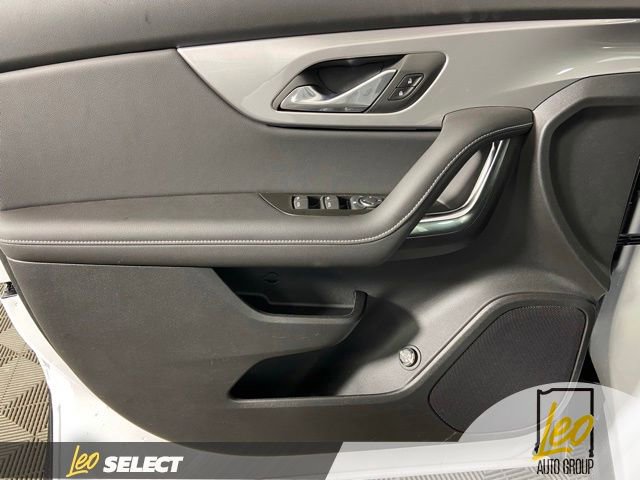 Used 2026 Chevrolet Blazer LT w/ Convenience Package FWD image 16