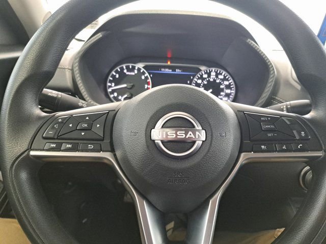 Used 2024 Nissan Sentra SV FWD image 9