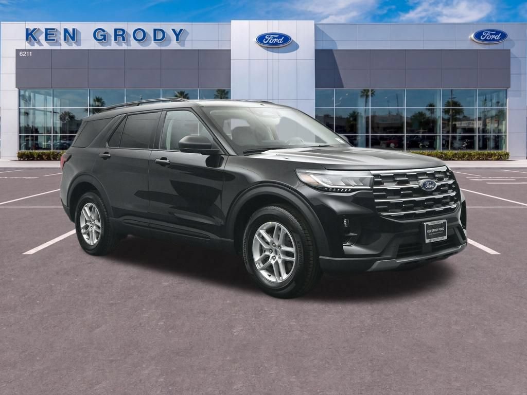 New 2026 Ford Explorer Active w/ Active Comfort Package