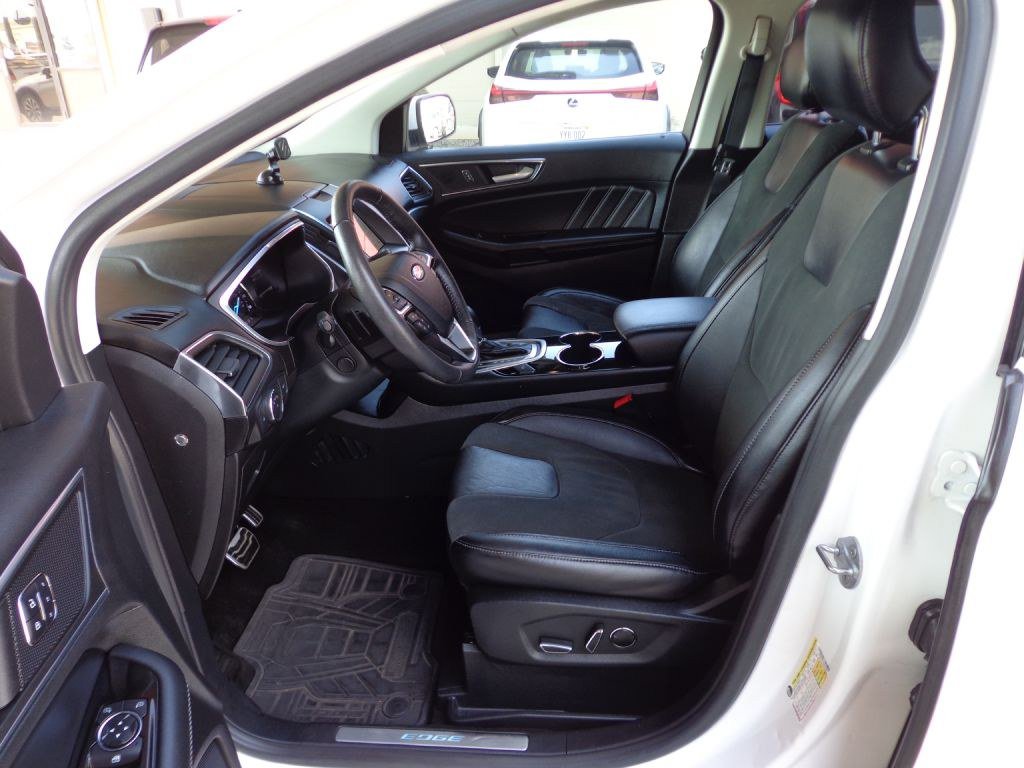 Used 2016 Ford Edge Sport w/ Equipment Group 401A AWD/4WD image 11
