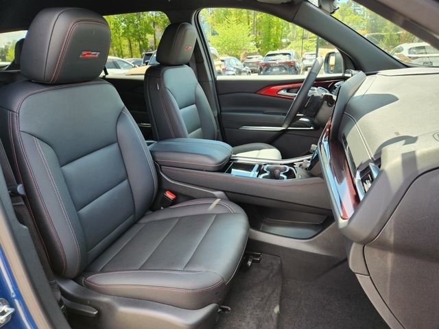 Used 2025 Chevrolet Traverse Z71 w/ Driver Confidence Package AWD/4WD image 21