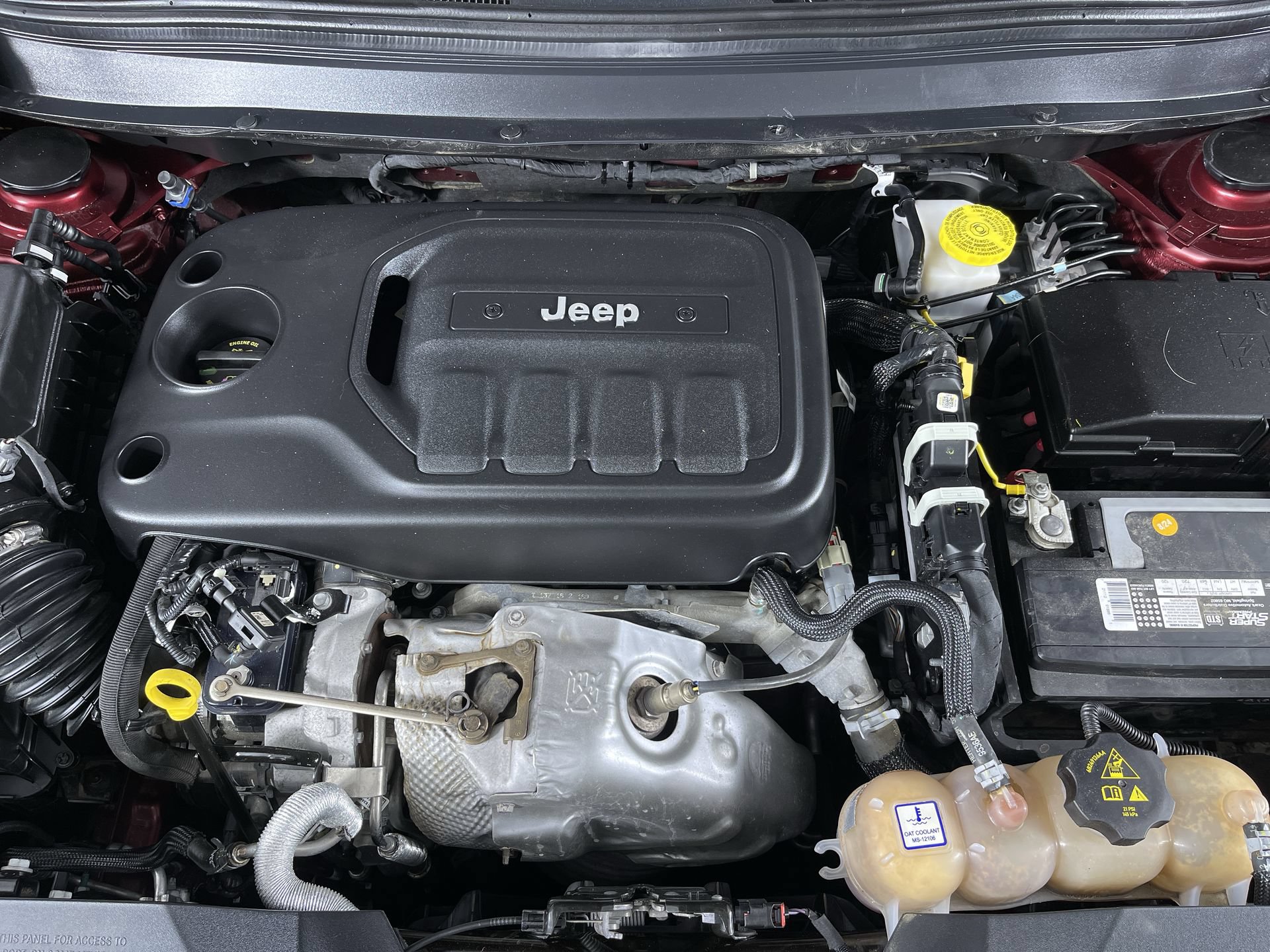 Used 2020 Jeep Cherokee Limited AWD/4WD image 29