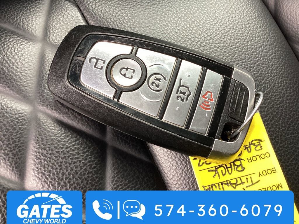 Used 2024 Ford Edge Titanium image 30